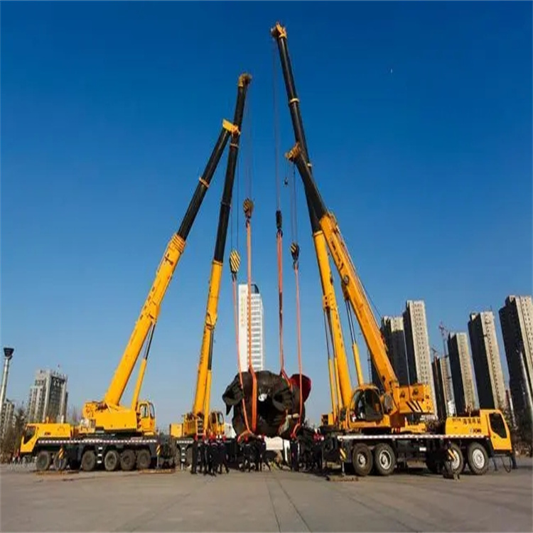 浔阳吊集装箱的吊车多少钱